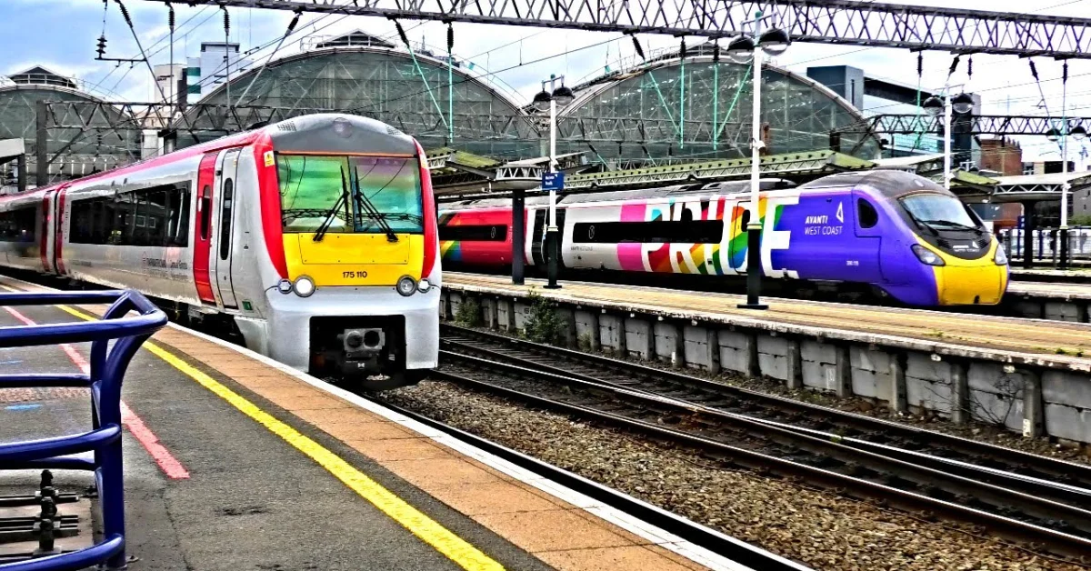 Didcot to Gatwick Airport Taxi vs Train – Full Comparison